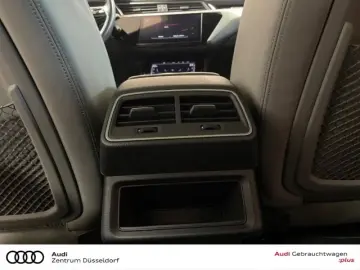 AUDI e-tron 55 quattro advanced PANO MMI AHK HUD 20