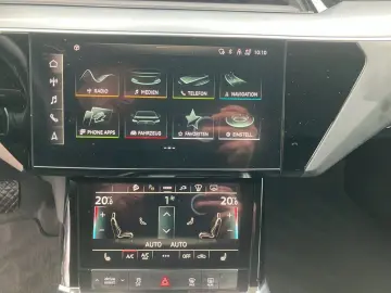 AUDI e-tron 55 quattro Advanced ACC LED MMI Navi