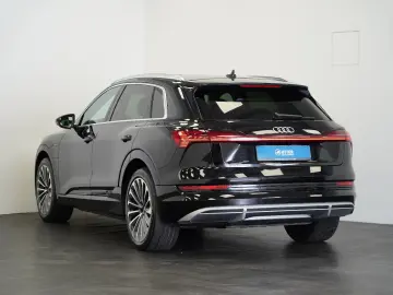 AUDI E-tron 55 Quattro S-Line PANO LEDER  97%-SOH