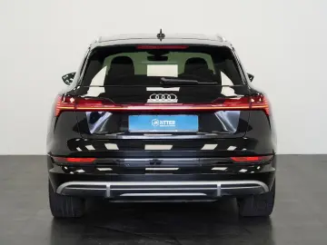 AUDI E-tron 55 Quattro S-Line PANO LEDER  97%-SOH