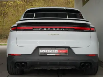 PORSCHE Cayenne Coupe E-Hybrid P-Display AHK SpAbgas HUD