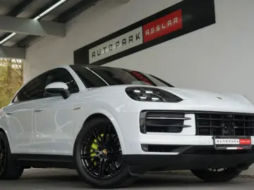 PORSCHE Cayenne Coupe E-Hybrid P-Display AHK SpAbgas HUD