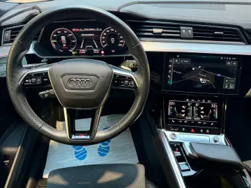 AUDI e-tron 55 300kW quattro S-Line Optikpaket