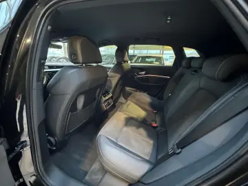 AUDI e-tron 55 300kW quattro S-Line Optikpaket