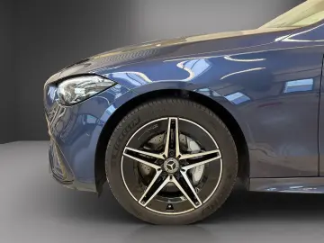 MERCEDES-BENZ C 300 e AMG