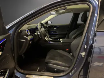 MERCEDES-BENZ C 300 e AMG