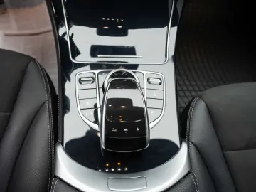 Mercedes-Benz GLC 250 D 4MATIC