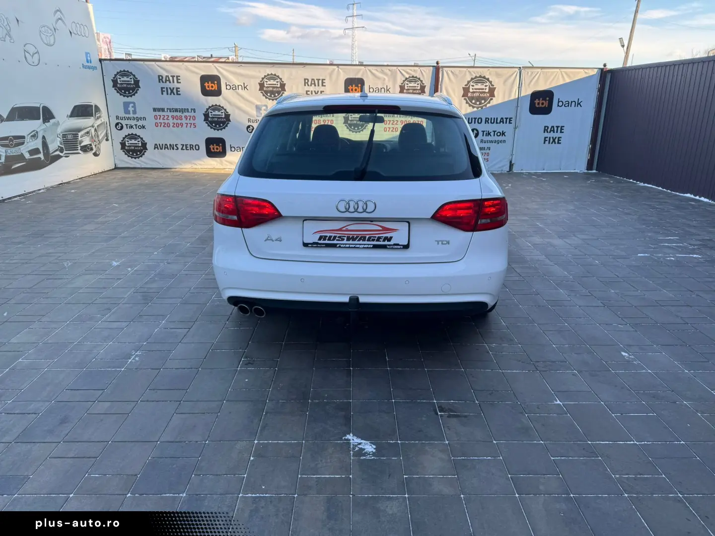 Audi A4 2015 10 2.0