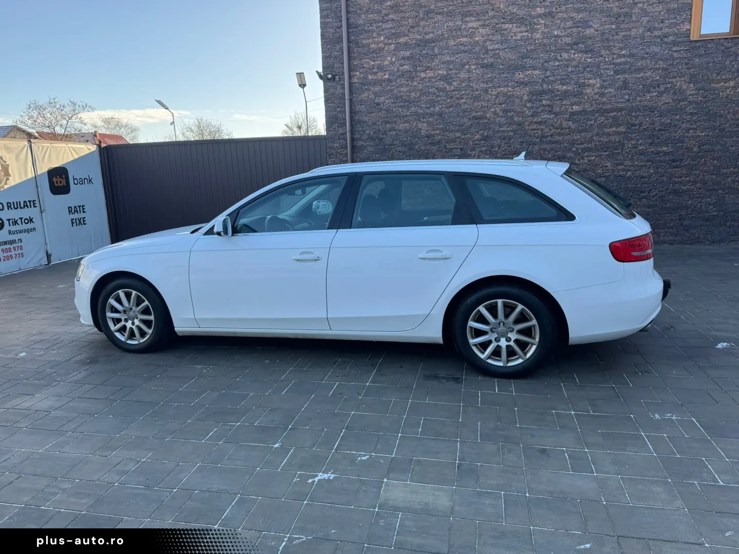 Audi A4 2015 10 2.0