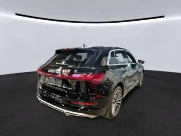 AUDI e-tron 55 quattro S line AHK MATRIX ACC STANDKLI