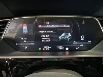 AUDI e-tron 55 quattro S line AHK MATRIX ACC STANDKLI