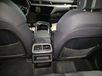 AUDI e-tron 55 quattro S line AHK MATRIX ACC STANDKLI