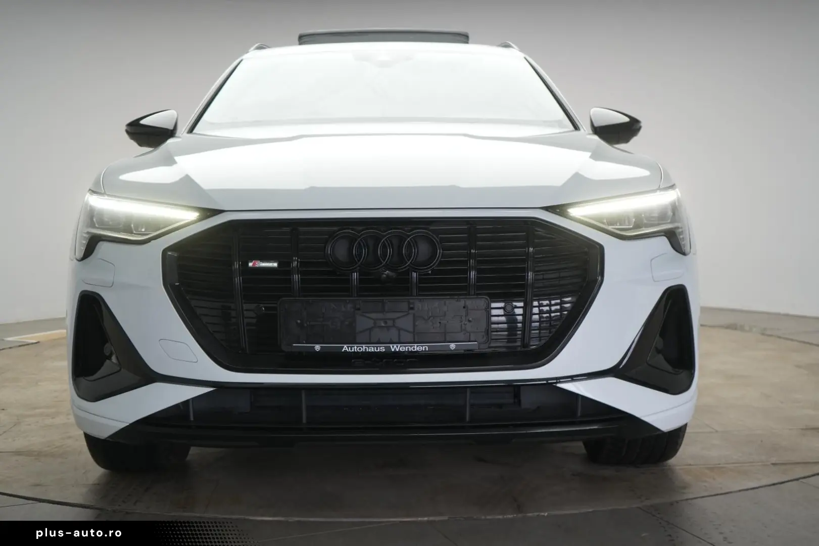 AUDI e-tron 55 quattro S line Temp Kamera Virtual Pan