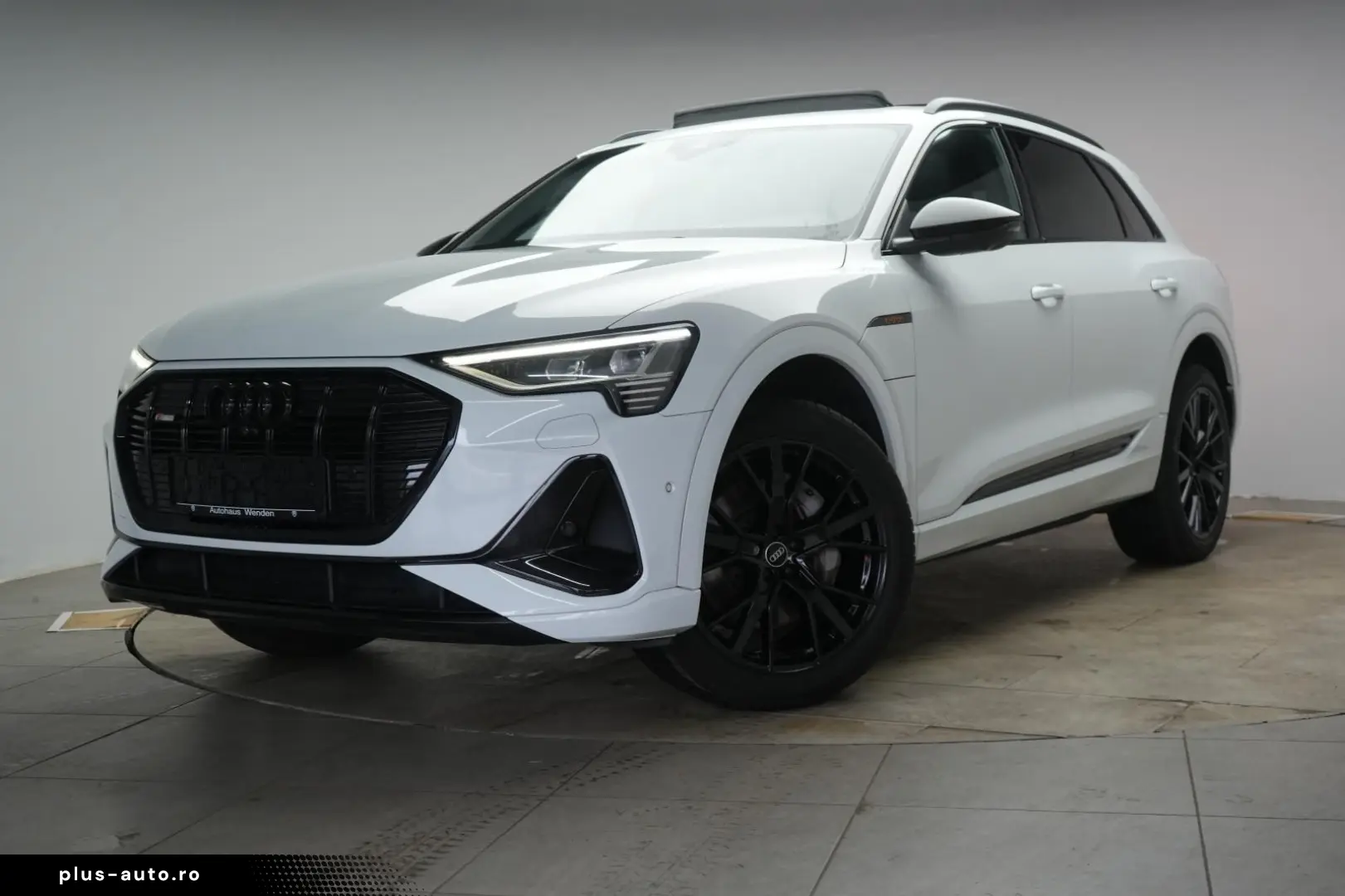 AUDI e-tron 55 quattro S line Temp Kamera Virtual Pan