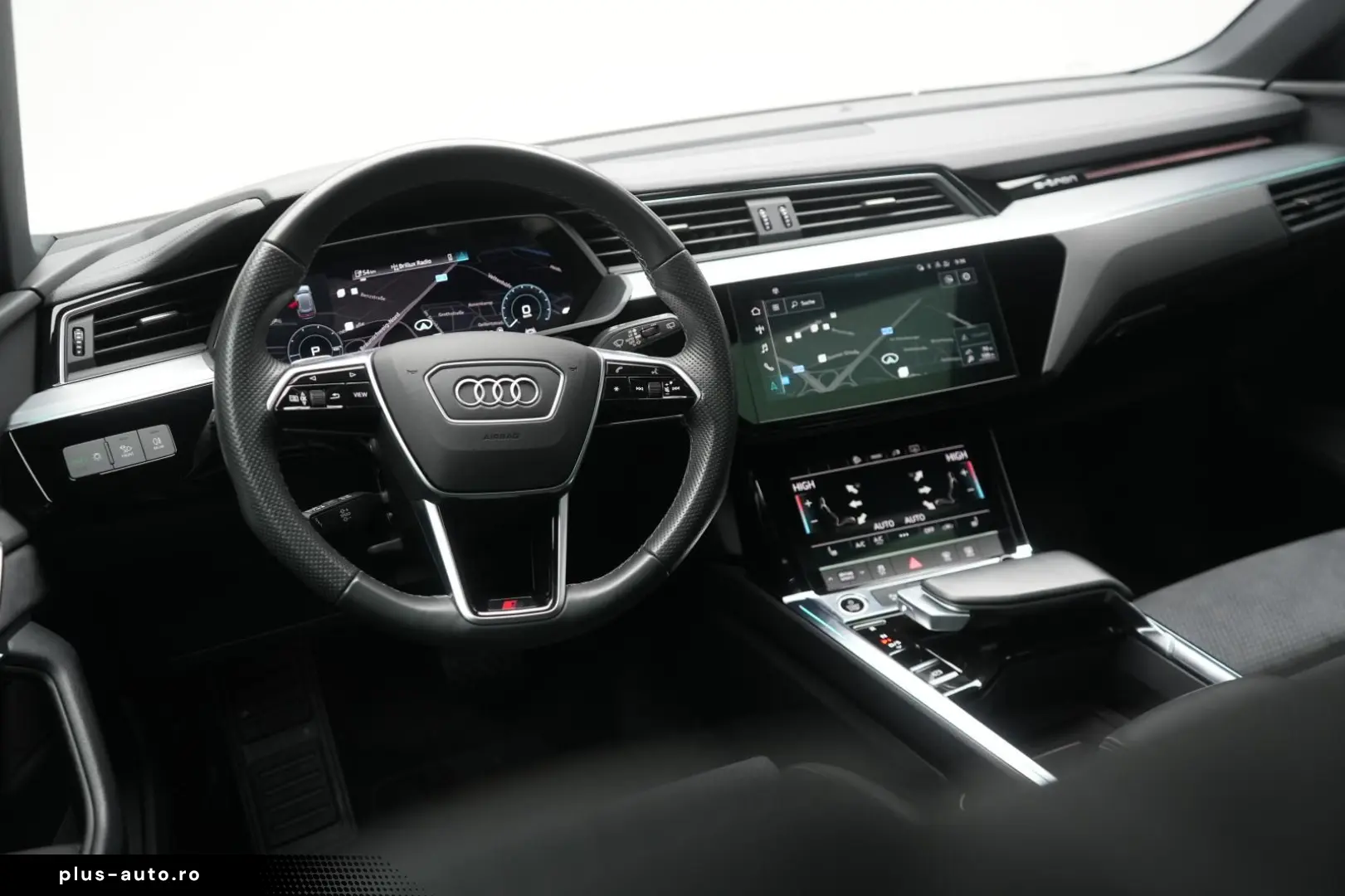 AUDI e-tron 55 quattro S line Temp Kamera Virtual Pan
