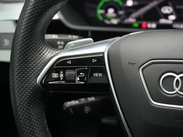 AUDI e-tron 55 quattro S line Temp Kamera Virtual Pan