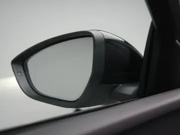 AUDI e-tron 55 quattro S line Temp Kamera Virtual Pan