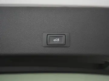 AUDI e-tron 55 quattro S line Temp Kamera Virtual Pan