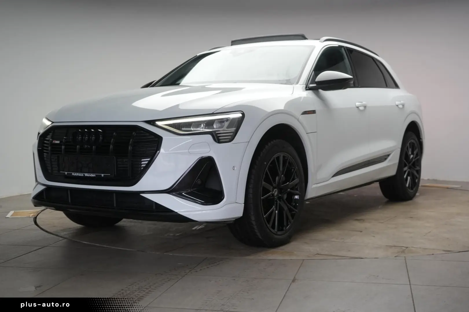 AUDI e-tron 55 quattro S line Temp Kamera Virtual Pan