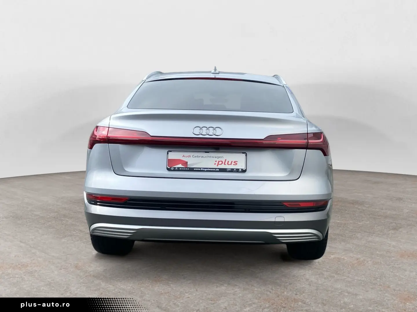 AUDI e-tron Sportback 55 300kW 95kWh  Matrix-LED Head