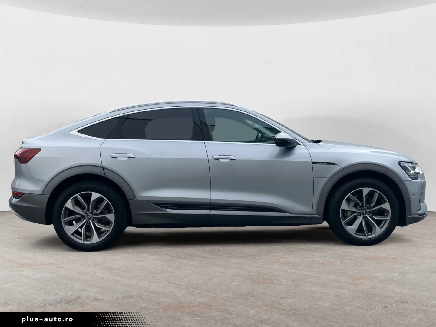 AUDI e-tron Sportback 55 300kW 95kWh  Matrix-LED Head