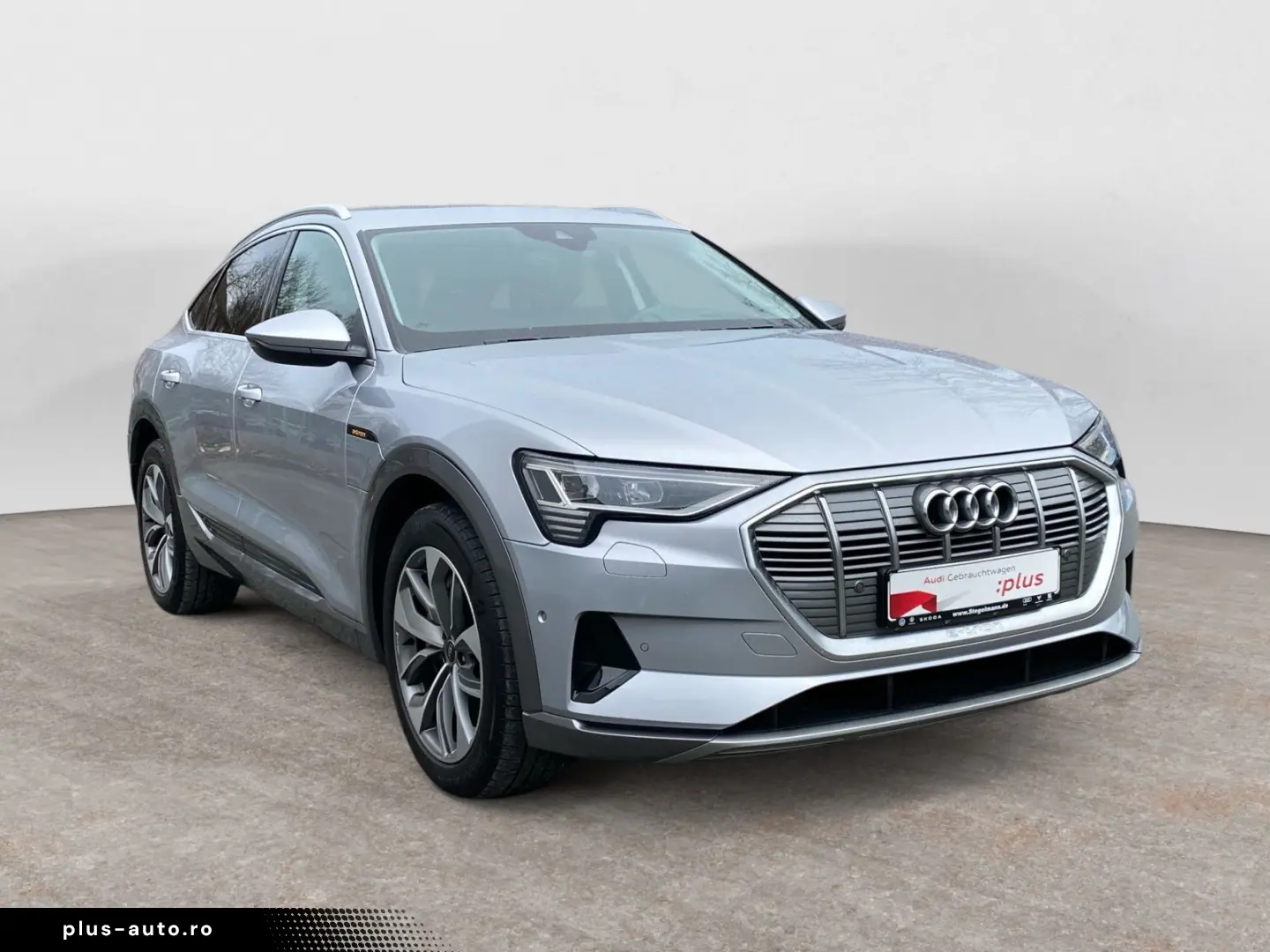 AUDI e-tron Sportback 55 300kW 95kWh  Matrix-LED Head