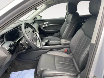 AUDI e-tron Sportback 55 300kW 95kWh  Matrix-LED Head