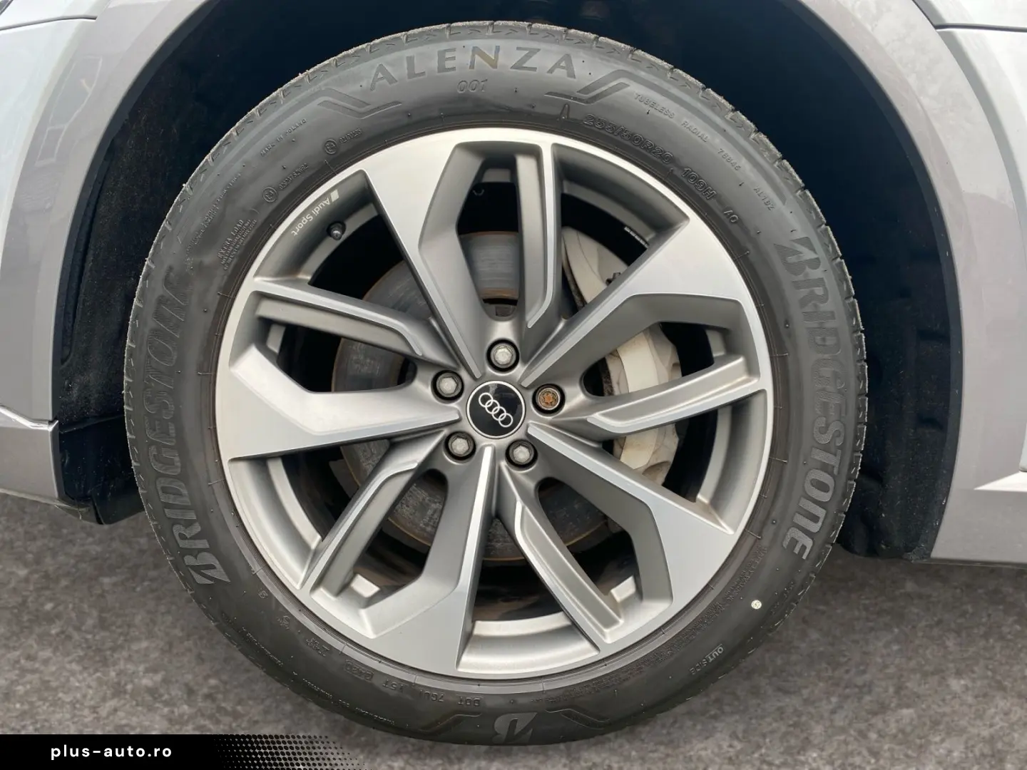 AUDI e-tron Sportback 55 300kW 95kWh  Matrix-LED Head