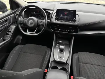 Nissan Qashqai 1.3 DIG-T MHEV Xtronic Acenta