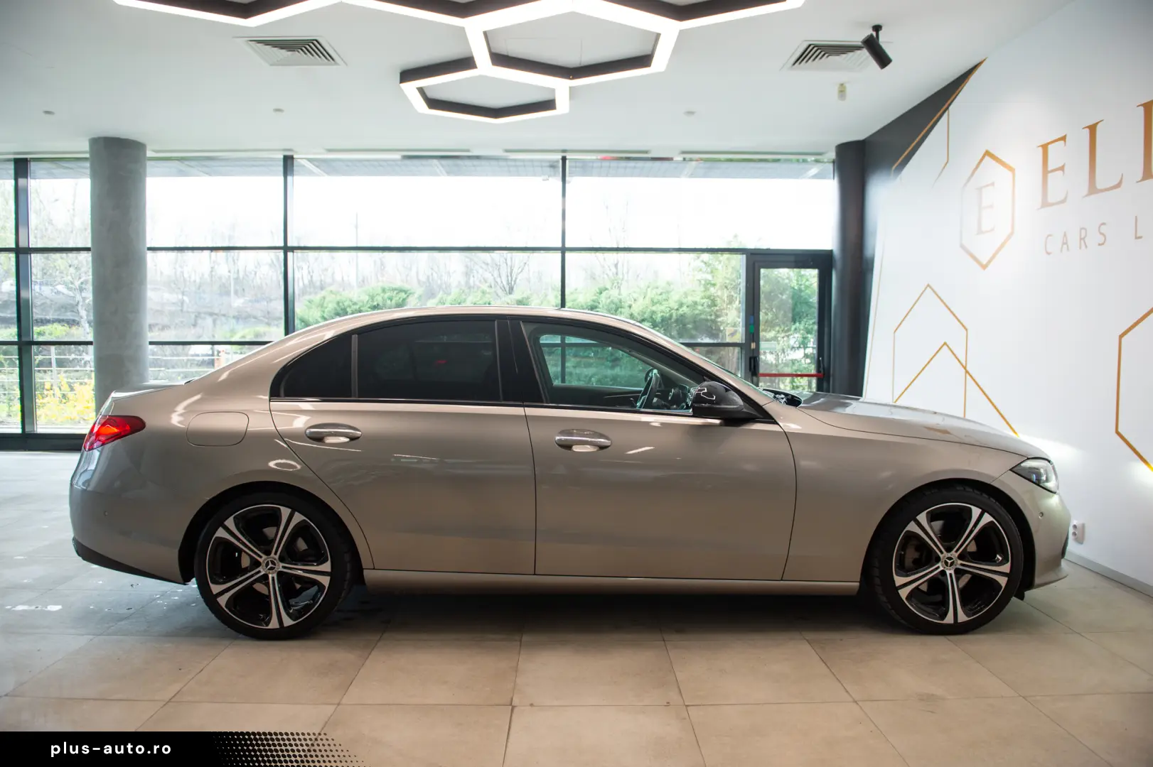 Mercedes-Benz C 300 Avantgarde Mild Hybrid