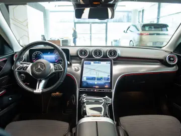 Mercedes-Benz C 300 Avantgarde Mild Hybrid