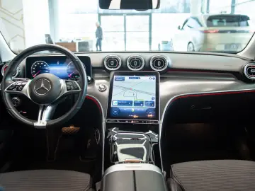 Mercedes-Benz C 300 Avantgarde Mild Hybrid