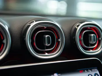 Mercedes-Benz C 300 Avantgarde Mild Hybrid