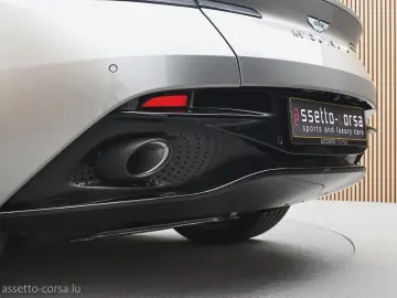 Aston Martin DB12 Volante Dark Chrome