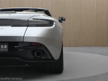 Aston Martin DB12 Volante Dark Chrome