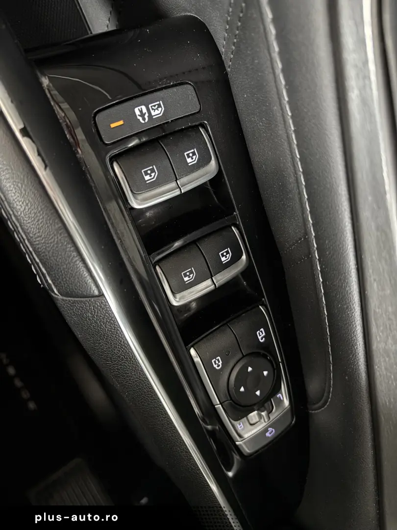 Kia Sorento 1.6 T-GDI HEV 6AT 4x4 7P Design