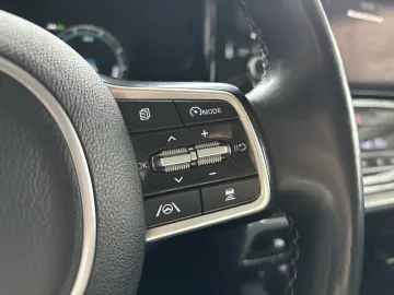 Kia Sorento 1.6 T-GDI HEV 6AT 4x4 7P Design