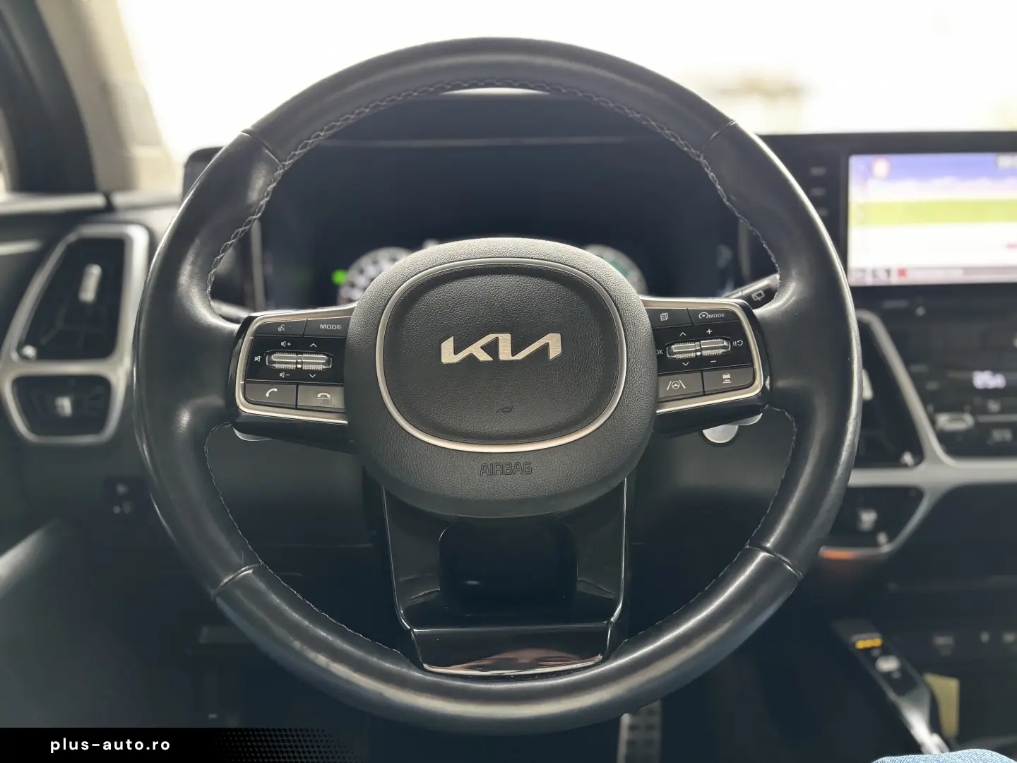 Kia Sorento 1.6 T-GDI HEV 6AT 4x4 7P Design