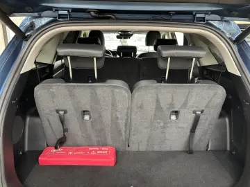 Kia Sorento 1.6 T-GDI HEV 6AT 4x4 7P Design