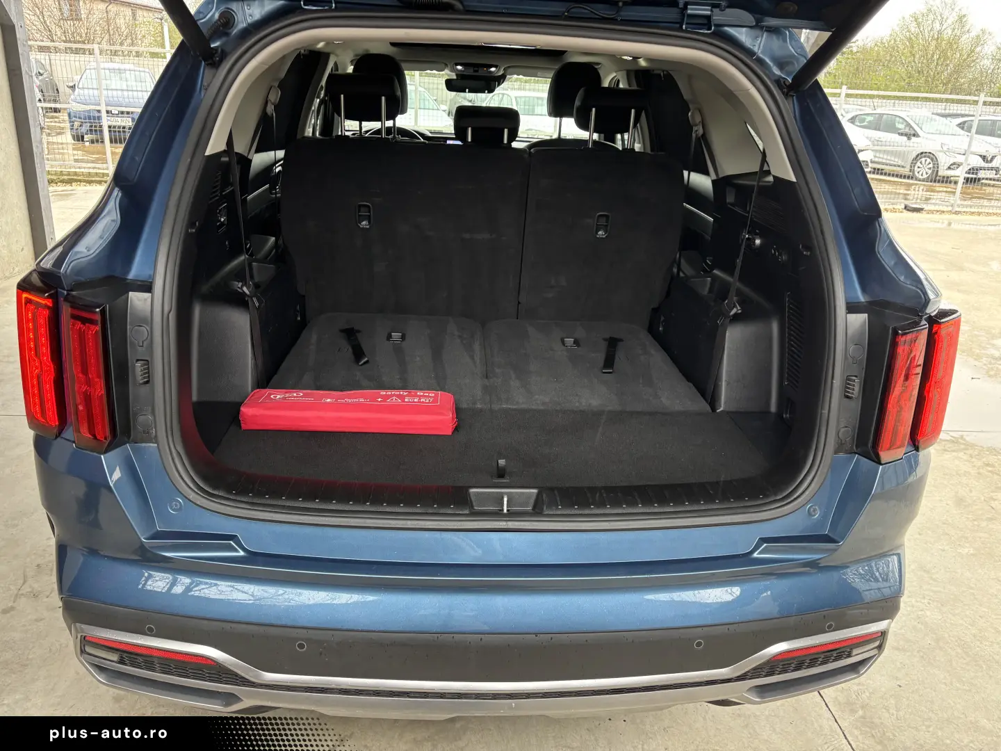 Kia Sorento 1.6 T-GDI HEV 6AT 4x4 7P Design