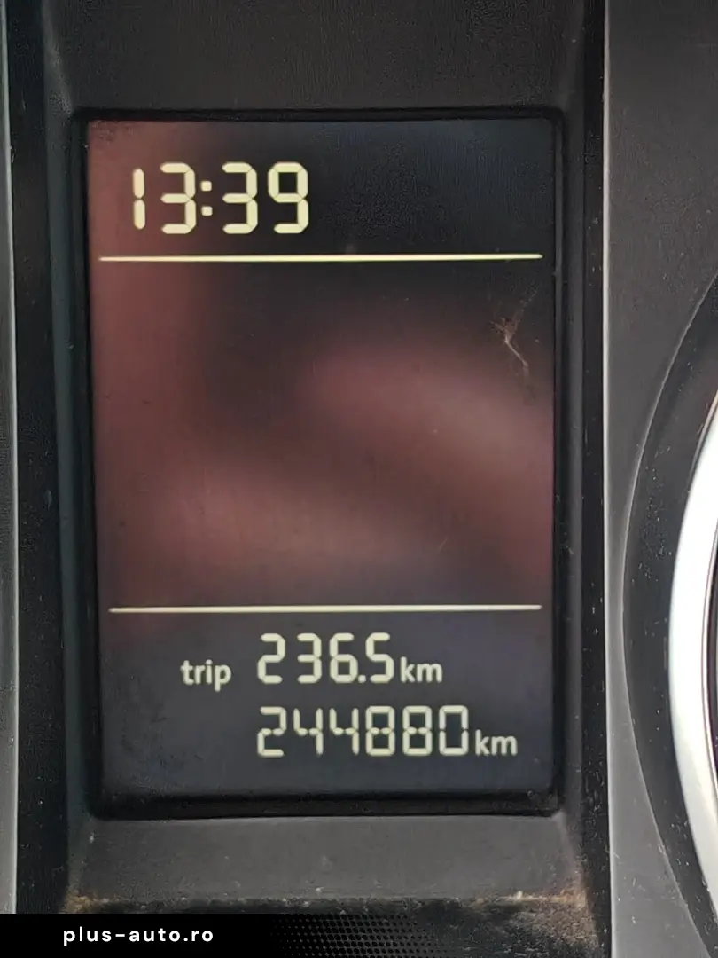 VW GOLF VI 2.0TDI 110CP