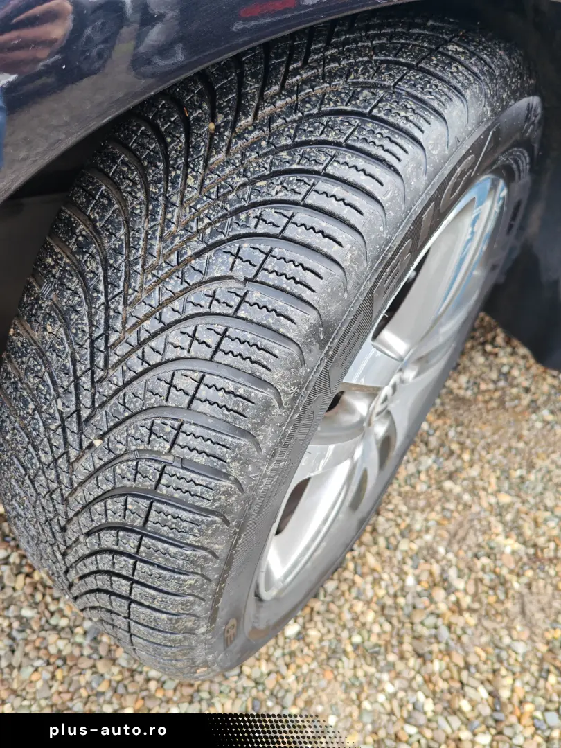 VW GOLF VI 2.0TDI 110CP