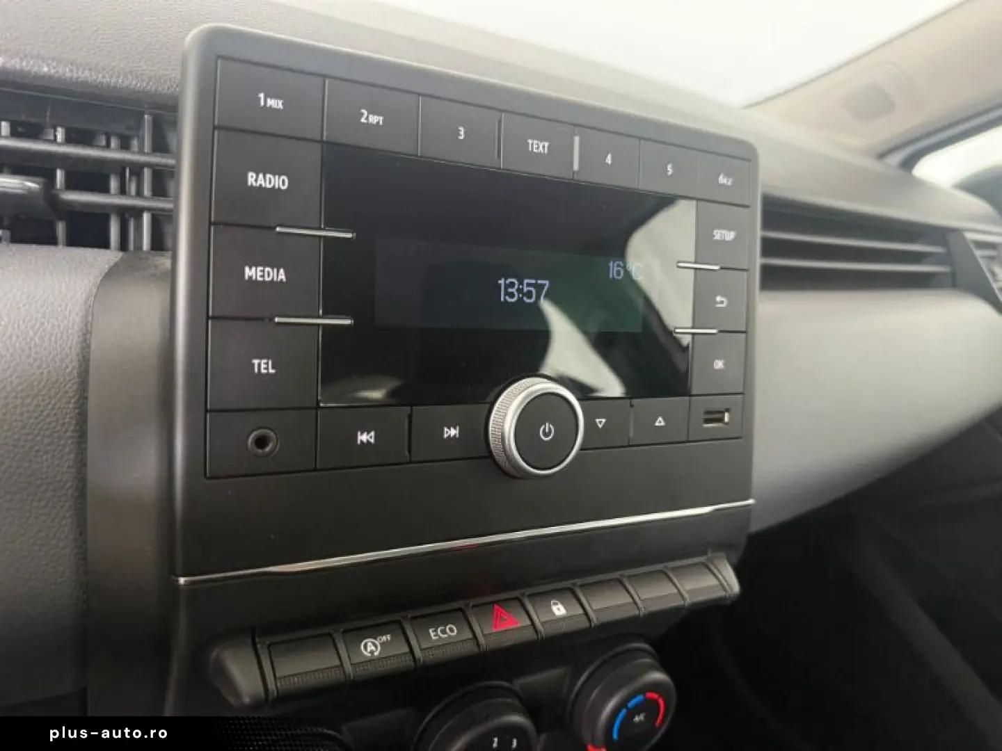 RENAULT CLIO 1.0 TCe 90CP Zen