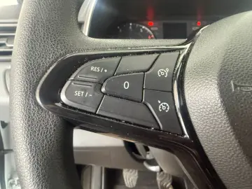 RENAULT CLIO 1.0 TCe 90CP Zen