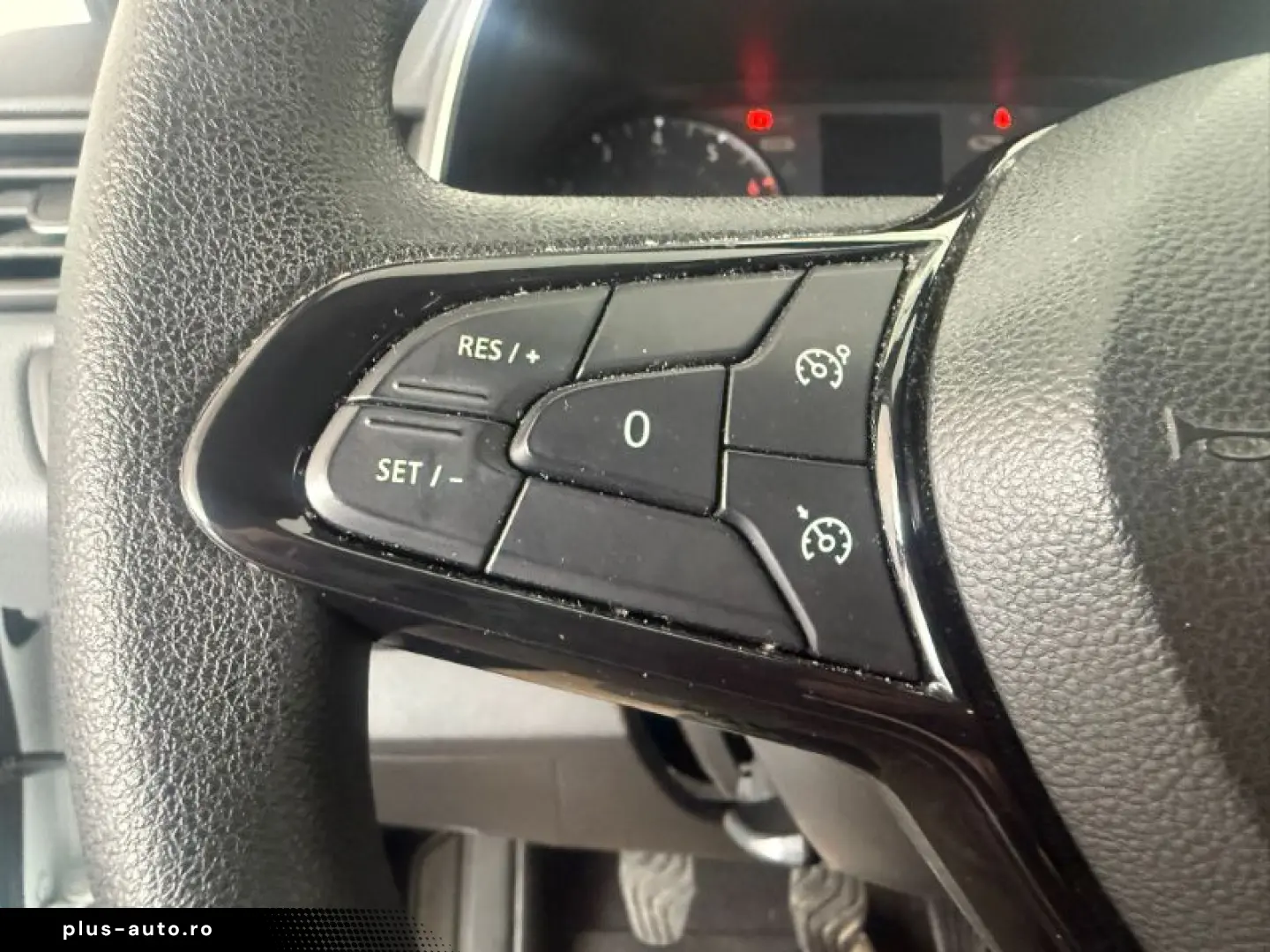 RENAULT CLIO 1.0 TCe 90CP Zen