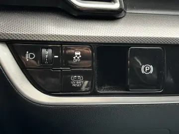 Kia Sportage 1.6 T-GDI HEV 6AT 4x2 Style