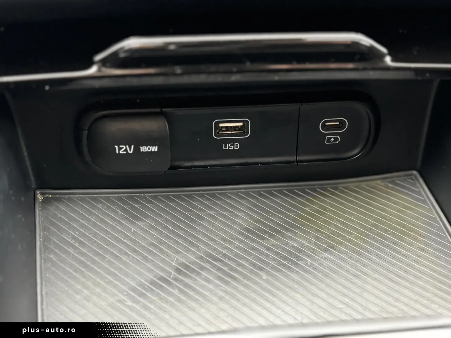 Kia Sportage 1.6 T-GDI HEV 6AT 4x2 Style