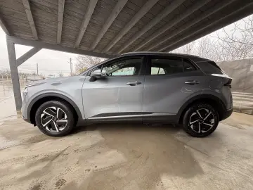 Kia Sportage 1.6 T-GDI HEV 6AT 4x2 Style