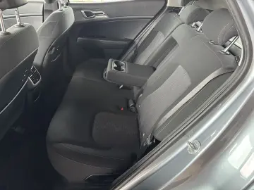 Kia Sportage 1.6 T-GDI HEV 6AT 4x2 Style