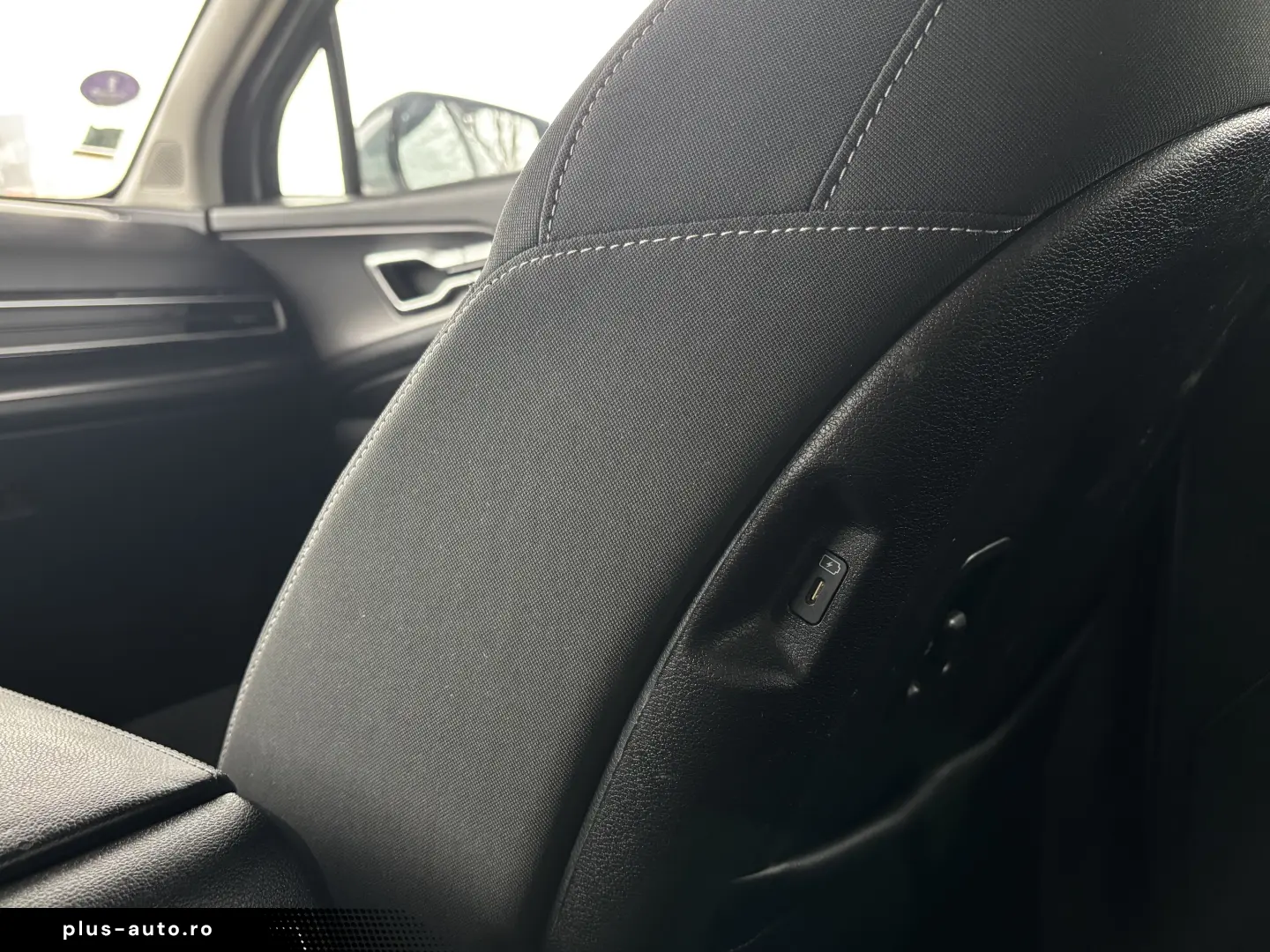 Kia Sportage 1.6 T-GDI HEV 6AT 4x2 Style